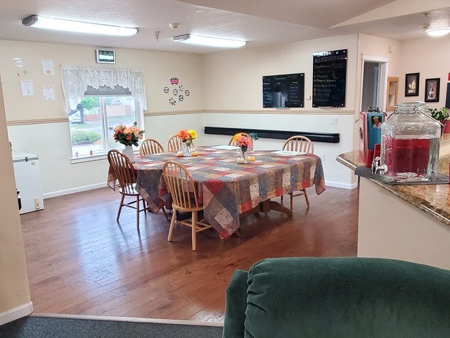 Ashley Manor - Arrowhead